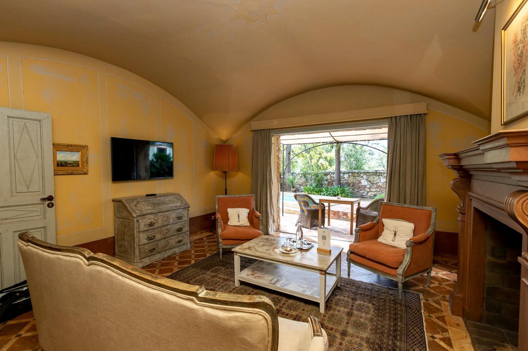 Hotel La Signoria Calvi  Exteriér fotografie